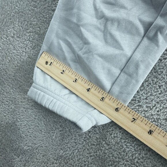 Fila Womens Light Gray Joggers M 60% Cotton 40% Polyester Elastic NWT 0650 - Picture 10 of 12